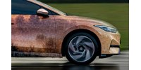 Íme a Volkswagen első elektromos kombija, az ID.7 Tourer