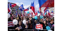  Tízezrek tüntetnek Prágában, és már nem csak a drágulással van bajuk  