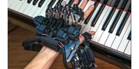  Robotkesztyűt fejlesztettek a Sony mérnökei, segítheti a zongoristák fejlődését  