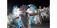 Vakmerő és szemkápráztató ruhák a riói karneválon (fotók)