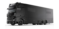 Franciaágy és WC is van az eddigi legnagyobb Brabus tuningautóban