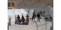  Pozzallóban nyílik meg az első olasz zárt tábor a migránsok visszatartására  