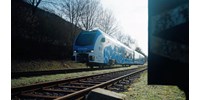  A Tram-Train svájci gyártója hirdetésekkel támogathatja a magyar kormányközeli lapokat  