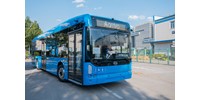  Miközben leáll a tömegközlekedés Budapesten készülnek a BKK kínai villanybuszai Csingtaoban  