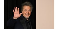 Al Pacino élvezi, hogy 83 évesen apa lett, de leginkább online tartja a kapcsolatot a fiával