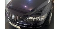 Nem elírás, 301 kilométer van ebben a szuperritka 20 éves V6-os Renaultban