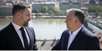  Itt az ötödik: a spanyol VOX is csatlakozott Orbánék európai frakciójához  
