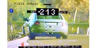 A 213 km/h-s tempó mellé közel félmilliós bírság járt egy autósnak Nógrádban