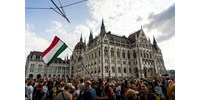  Összecsap a státusztörvény miatt kormány és ellenzék, a Kossuth téren tüntetés készül – ÉLŐ  
