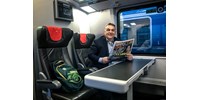  Óvatos felcsúti kisvasutazással bírálja a fideszes polgármester Orbánt és a vasútvonal-bezárásokat  