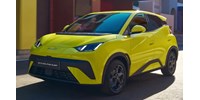  Ledobta az árbombát a BYD: 7,99 millió forintos új villanyautó jött Magyarországra  