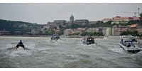  A Hableány-tragédia áldozataira emlékeztek a budapesti rendőrök  