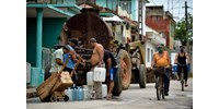  Feketepiaci áron veszi a dollárt a nemzeti bank Kubában  