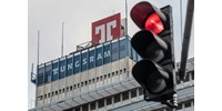  Több órán át zajlott a licitháború a Tunsgram gyár gépsoráért  