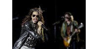 Végleg lefújta a búcsúturnéját az Aerosmith, mert Steven Tyler nem tud felépülni a hangszálsérüléséből