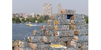 Titokban egy raktárba vitték az újrahasznosításra szánt műanyagot, be is dőlt az ausztrál program   