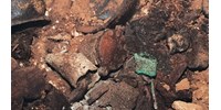  Egy 200 sírt rejtő barlangban talált hajtincsből derült ki, hogy 3000 éve kábítószerhez nyúltak a látomásokért  