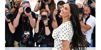 Így tombolt Demi Moore családja, amikor a színésznő megkapta a Golden Globe-ot