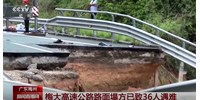 Beomlott egy kínai gyorsforgalmi út, 23 autó zuhant a mélybe  
