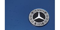  Súlyos biztonsági incidens a Mercedesnél, titkos forráskódok is veszélybe kerülhettek  