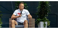  Hadházy Ákos Szijjártó Péter luxizásáról posztolt  