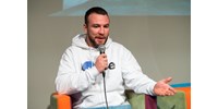  Vasvári Vivien férje azt állítja, családja halálos fenyegetéseket kap Molnár Áron követőitől  