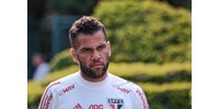  Elkezdődött Dani Alves szexuális zaklatási pere, akár kilenc évet is kaphat  