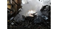  Legalább 17-en meghaltak, amikor az oroszok lakóházat bombáztak Zaporizzsjában  