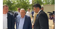  Márki-Zay Péter Orbánnak akarta átadni 10 pontos határozatát, Lázárral kellett beérnie  