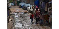  A G20-csúcs miatt ledózerolták India fővárosának több szegénynegyedét, hogy jobb képet mutathassanak magukról  