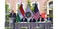  Pintér és az amerikai követség emberei együtt ünnepelték a budapesti Nemzetközi Rendészeti Akadémia alapításának kerek évfordulóját  