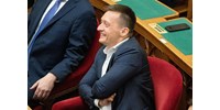  Orbán egy titokzatos budavári ingatlanban egyeztetett vasárnap többekkel, köztük Rogánnal  