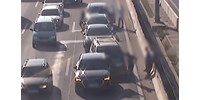 Ilyen könnyen lesz az autópályás vonatozásból tömeges ütközés – videó