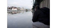 Csatornazsilipeket és átjárókat zárnak le a várható dunai árhullám miatt Budapesten