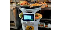  Több borravalót kapnak egy amerikai étterem pincérei, mióta egy robot is náluk dolgozik  