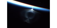  „Angyalt” fotózott az űrben a Nemzetközi Űrállomás űrhajósa  