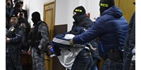  Előzetes letartóztatásba helyezték a Moszkva melletti terrortámadás négy vádlottját  