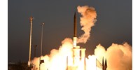  Példátlan erő Izraeltől: szinte már az űrben semmisíthettek meg egy iráni rakétát (videó)  