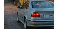  Ez a BMW cáfolja a sztereotípiákat: egymillió kilométernél jár eredeti váltóval, motorral  