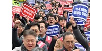  A túl sok orvos is baj? Több mint egy hónapja sztrájkolnak orvosok Dél-Koreában egy tervezett létszámemelés miatt  