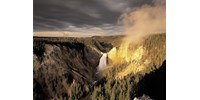  Heten meghaltak egy autóbalesetben a Yellowstone Nemzeti Park közelében  