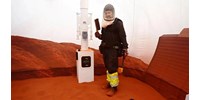  Keresnek négy embert, akik elvégeznék a nagy Mars-kísérletet  