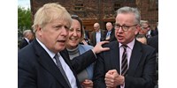  Kormányának tagjai szólítják fel lemondásra, mégis marad Boris Johnson  
