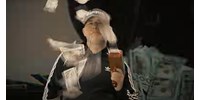 Majkának üzen Dopeman új klipjében, de Magyar Pétert is bevágják pár képkockára