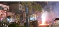 Több iráni tüntető tűzijátékkal ünnepelte, hogy a válogatottjuk kiesett a vb-n  