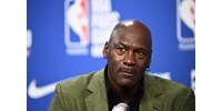  Michael Jordan az első sportoló, aki bekerült Amerika 400 leggazdagabb embere közé  