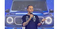 Hamiltonnal együtt érkezett meg Budapestre a Mercedes hatalmas új kockaterepjárója, mutatjuk