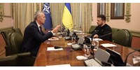  Stoltenberg váratlanul Kijevbe látogatott  