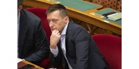  Rogán Antal azt állítja, ő is várja a választ arra, hogy miért került fel az USA szankciós listájára  