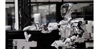  10 óra alatt, egy videó alapján megtanult kávét főzni a humanoid robot – videó  